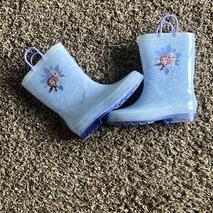 Frozen rain boots size 13/1